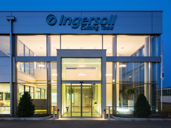 mpa - Produktions- und Verwaltungsgebäude 001